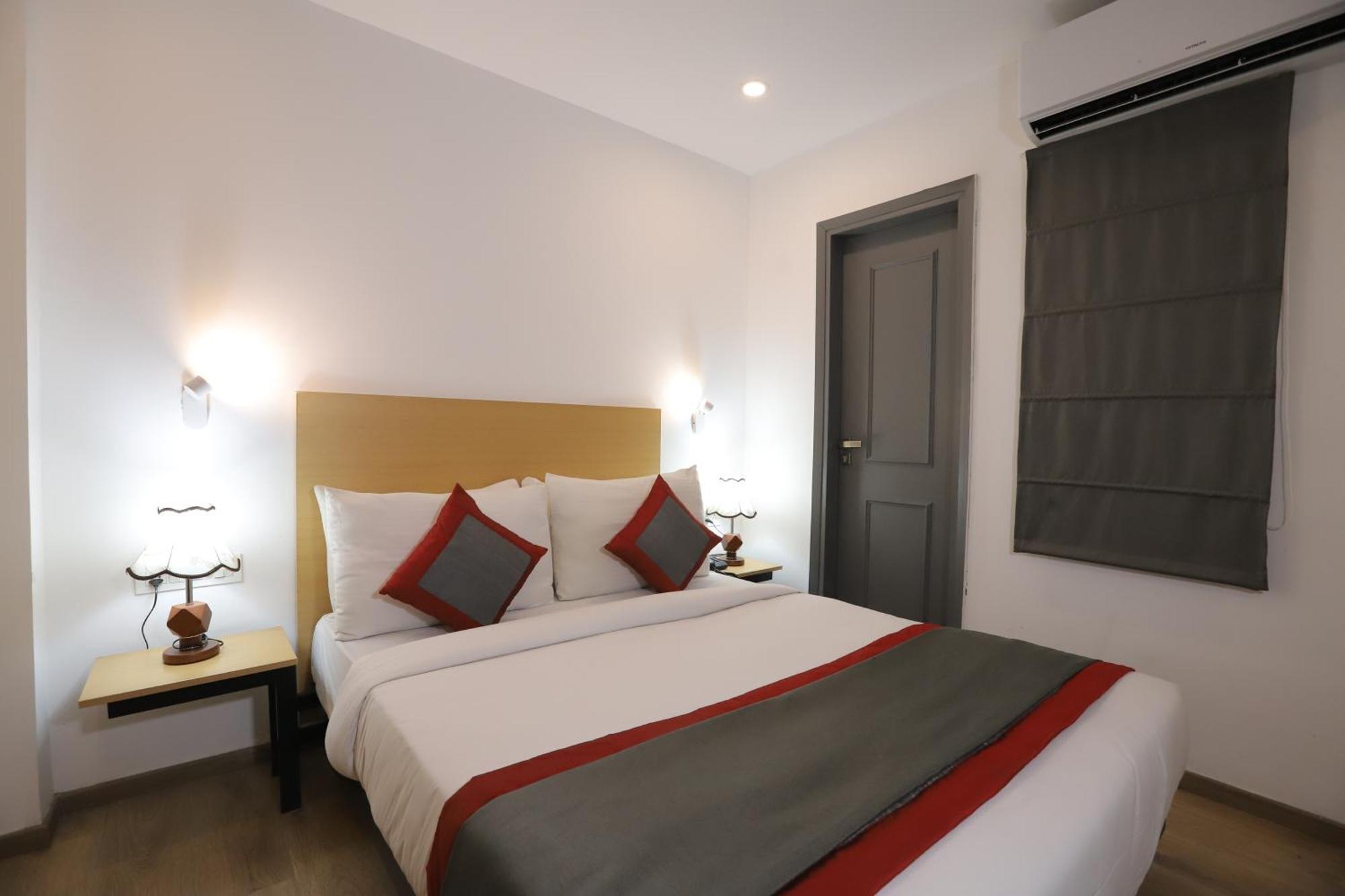 Qotel Hotel Ip Residency East Delhi Preet Vihar Yeni Delhi Dış mekan fotoğraf
